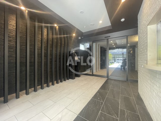 エントランス　エスリード弁天町グロリア　エントランス