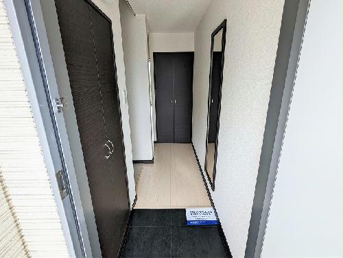 玄関　現況優先