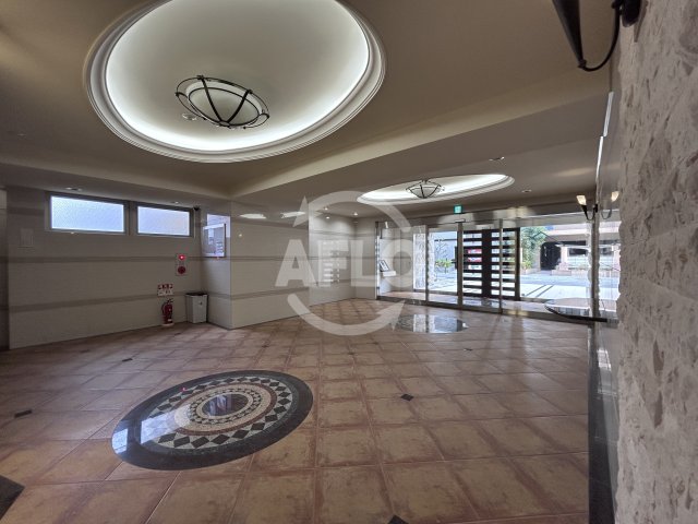 ロビー　フレンシアノイエ東三国　ロビー