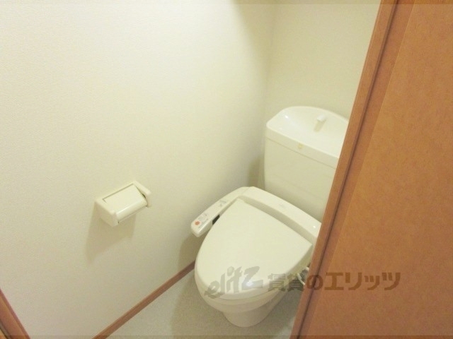 レオパレスジョイ大井のトイレ写真