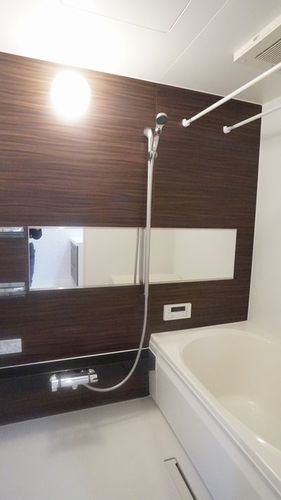 バス・シャワールーム