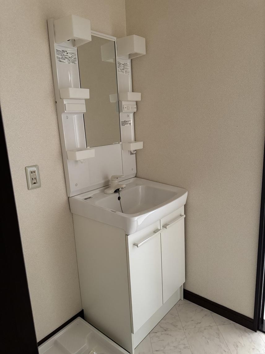 ＪＲ東海道本線 沼津駅 バス乗車時間：10分 最寄りバス停で下車 徒歩5分 2階建 築38年の内装写真