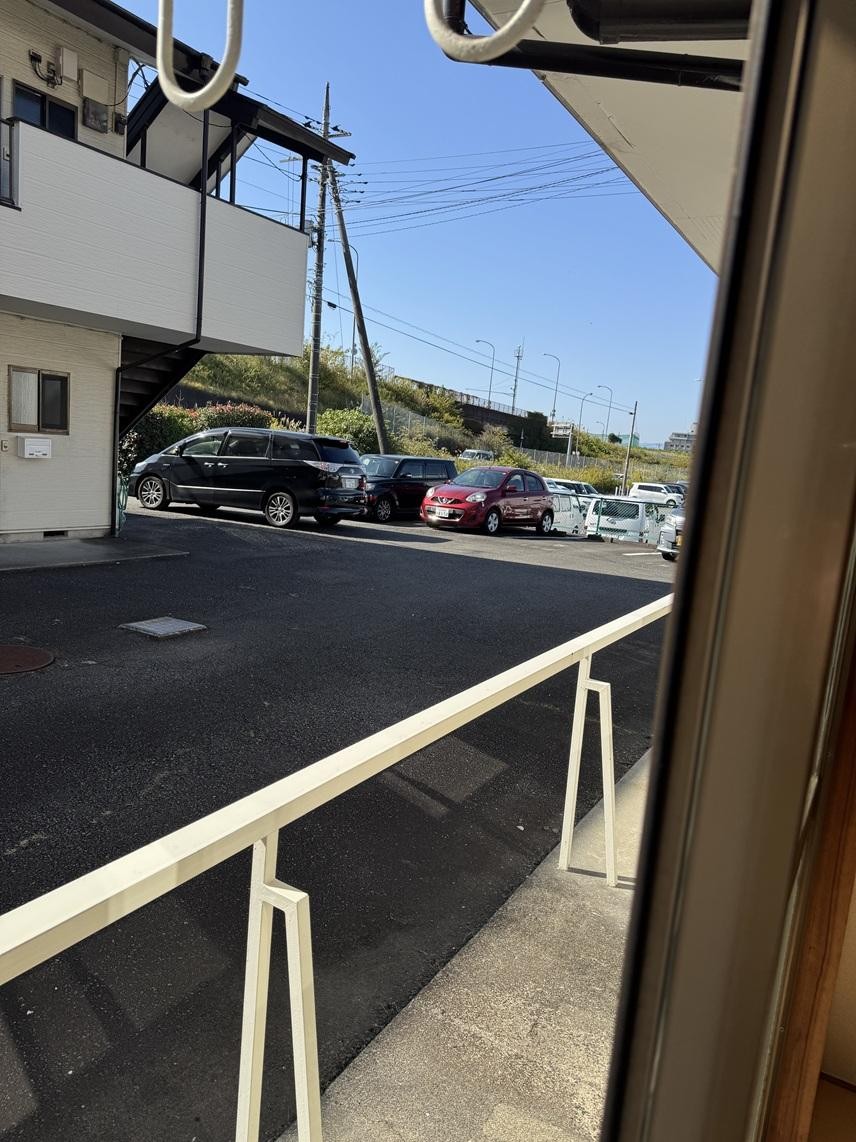 ＪＲ東海道本線 沼津駅 バス乗車時間：10分 最寄りバス停で下車 徒歩5分 2階建 築38年の内装写真