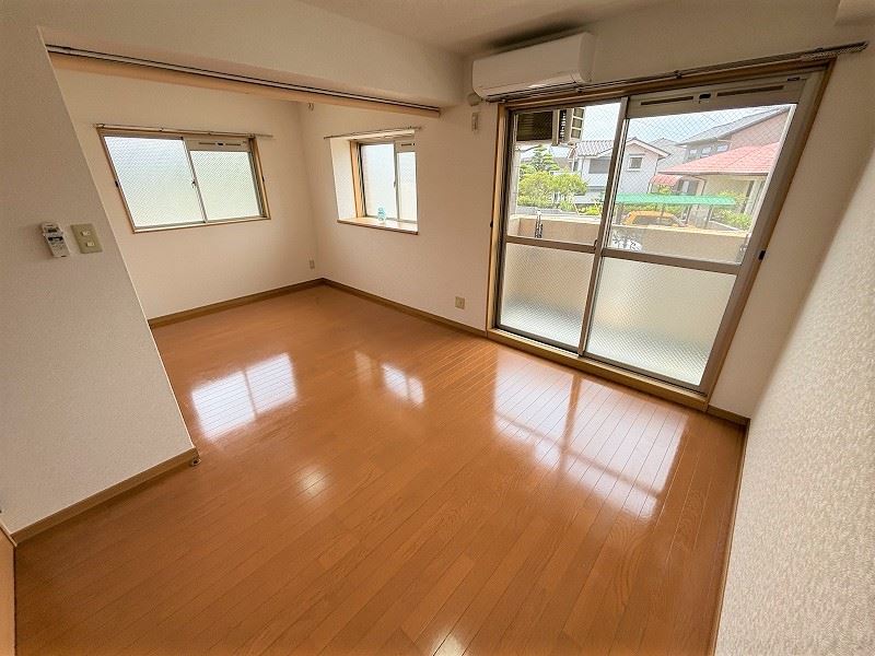 キッチン　シングルレバー混合栓で温度調も整楽ちん！