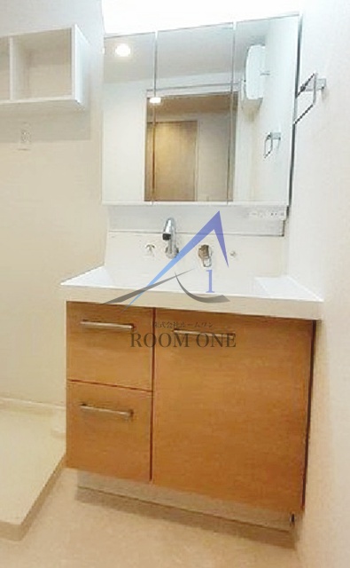 洗面設備　洗面台です。