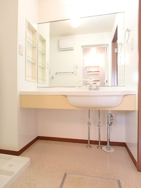 洗面設備　図面と現状に相違がある場合には現状を優先