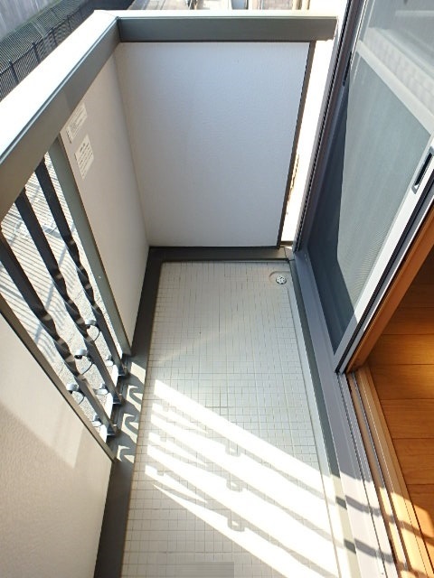 バルコニー　図面と現状に相違がある場合には現状を優先