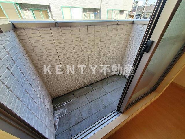 バルコニー　落ち着いた時間を過ごせるバルコニーです