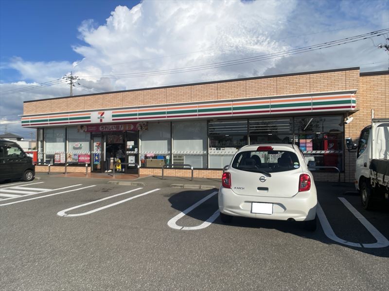 コンビニ　セブンイレブン野々市押野1丁目店（コンビニ）まで423m