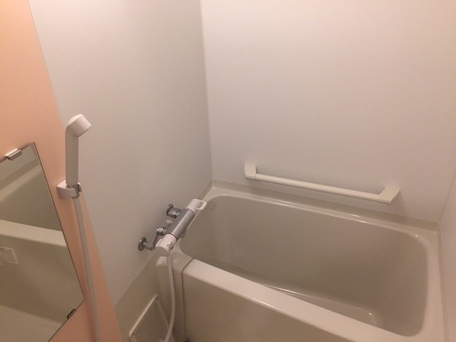 バス・シャワールーム　浴室乾燥できます。