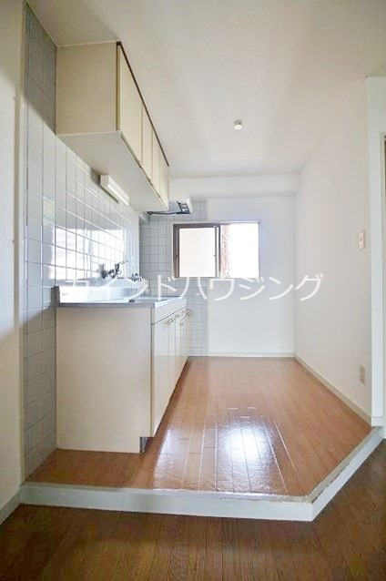 居室・リビング　キッチンスペース