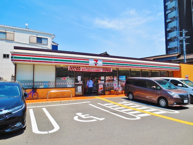 コンビニ　セブンイレブン 大阪浜口東2丁目店（コンビニ）まで204m