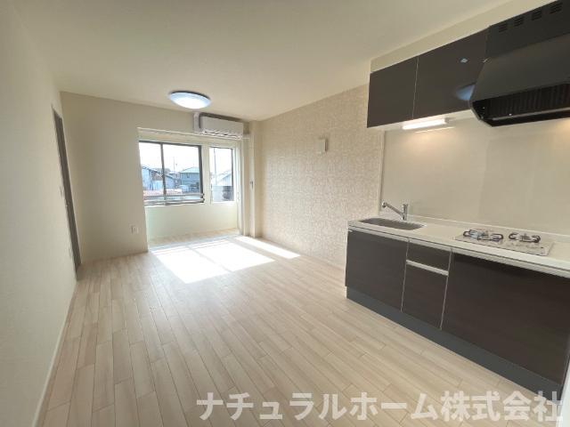 居室・リビング　リビング