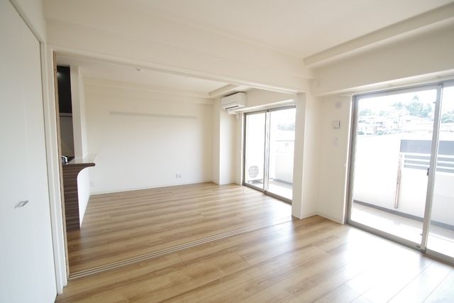 その他部屋・スペース　★5.6帖のフローリングのお部屋です★