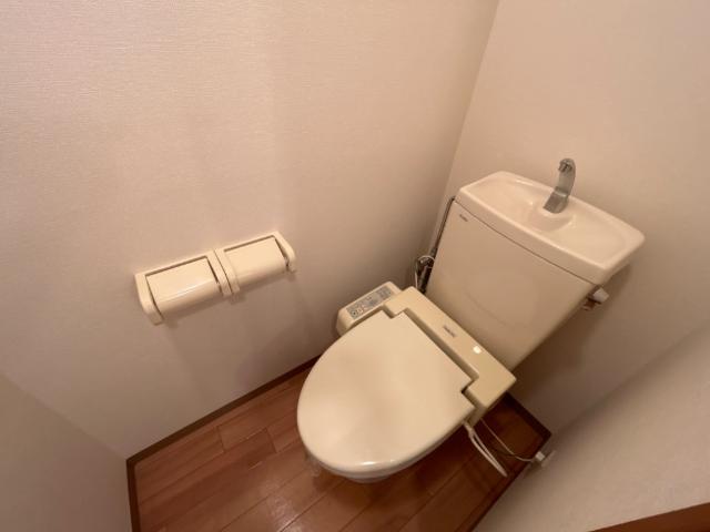 トイレ　トイレ
