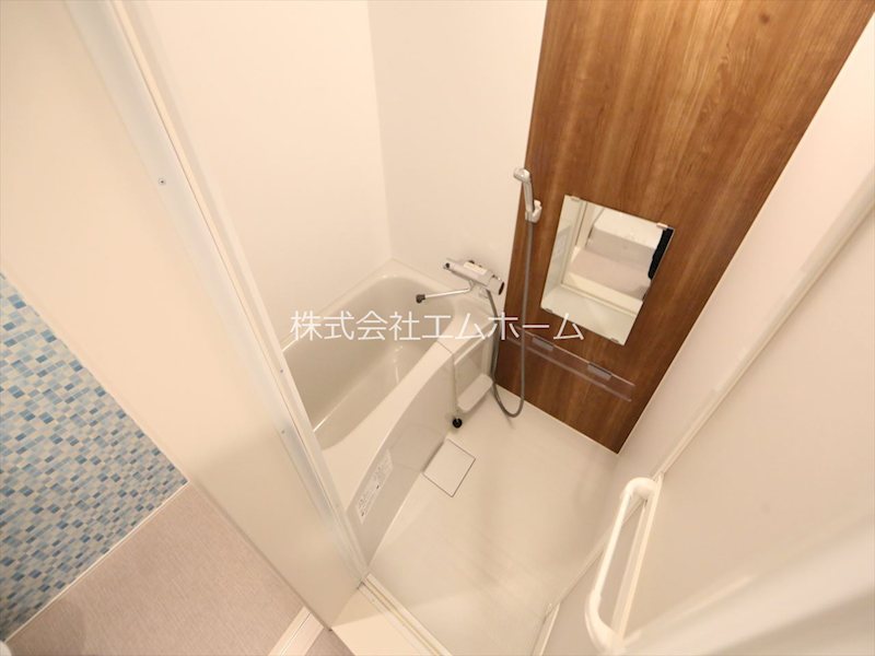 バス・シャワールーム　バスルーム　浴室暖房乾燥機付き