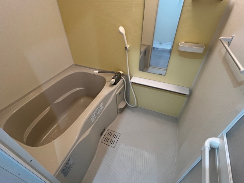 バス・シャワールーム　同物件別部屋イメージ