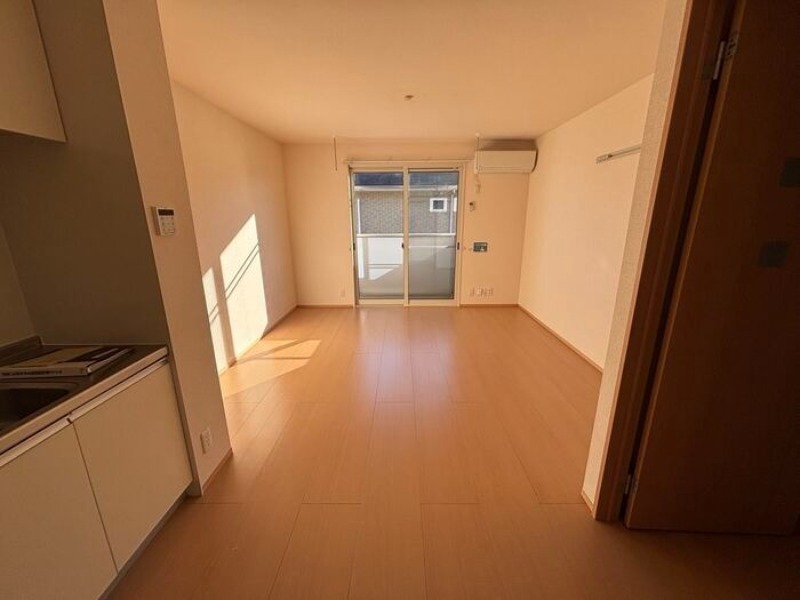 居室・リビング　図面と現状に相違がある場合には現状を優先