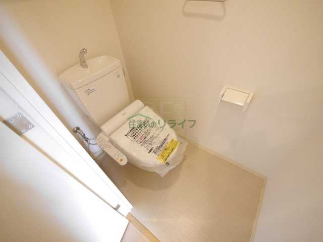 トイレ　部屋参考写真です。