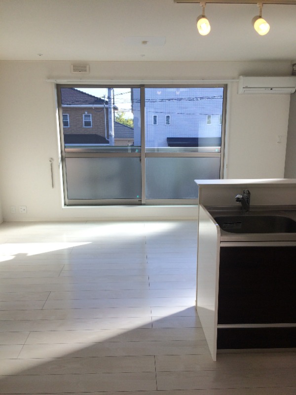 居室・リビング　※現状優先