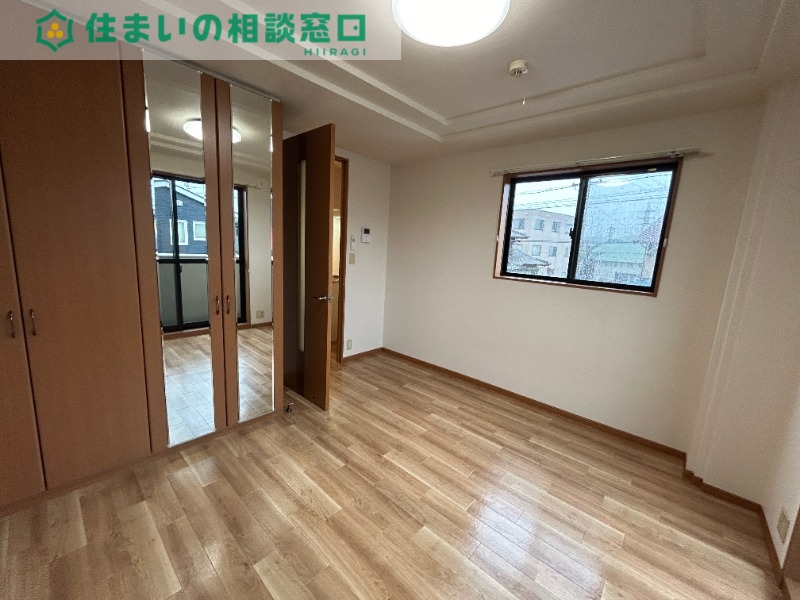 居室・リビング　同型