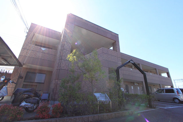 建物外観　外観もきれいです