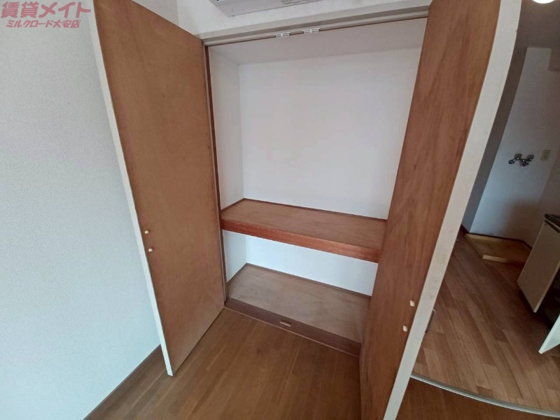 収納　別部屋参考写真です。