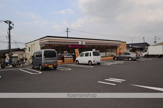 コンビニ　セブン－イレブン八代高下西町店（コンビニ）まで117m