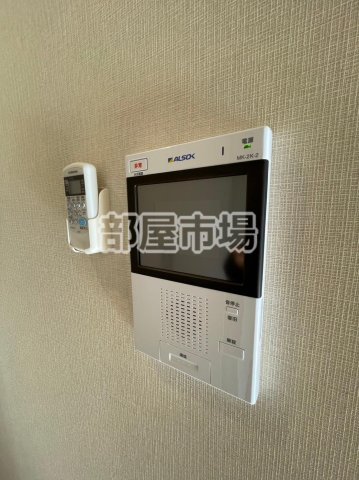 セキュリティ　モニター付きインターホン