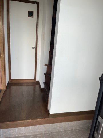 玄関　シンプルで使いやすい玄関です