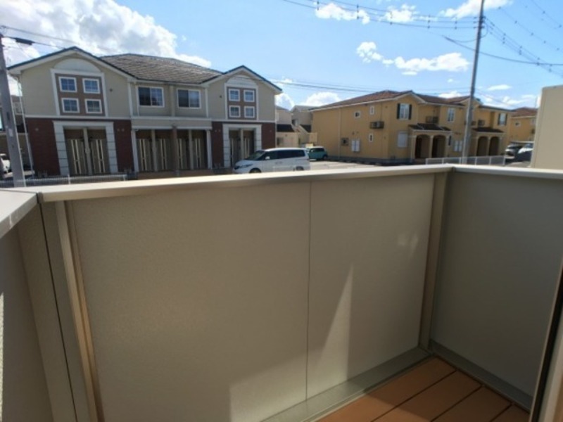 バルコニー　図面と現状に相違がある場合には現状を優先