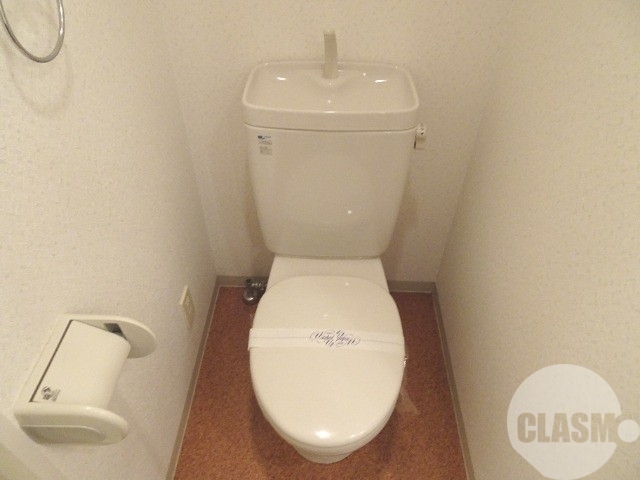 トイレ　ウォシュレット設置できます♪