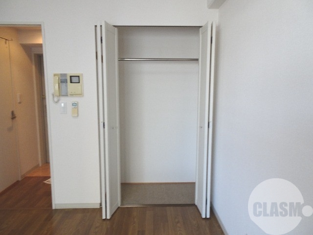 収納　クローゼット