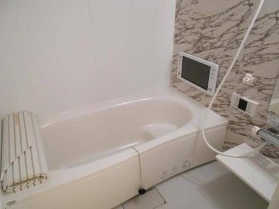 バス・シャワールーム　浴室