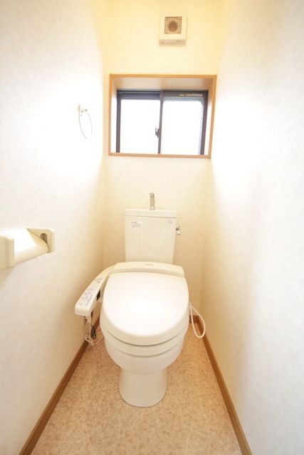 トイレ　★見学希望等はタウンハウジング中央林間店までお気軽に♪★