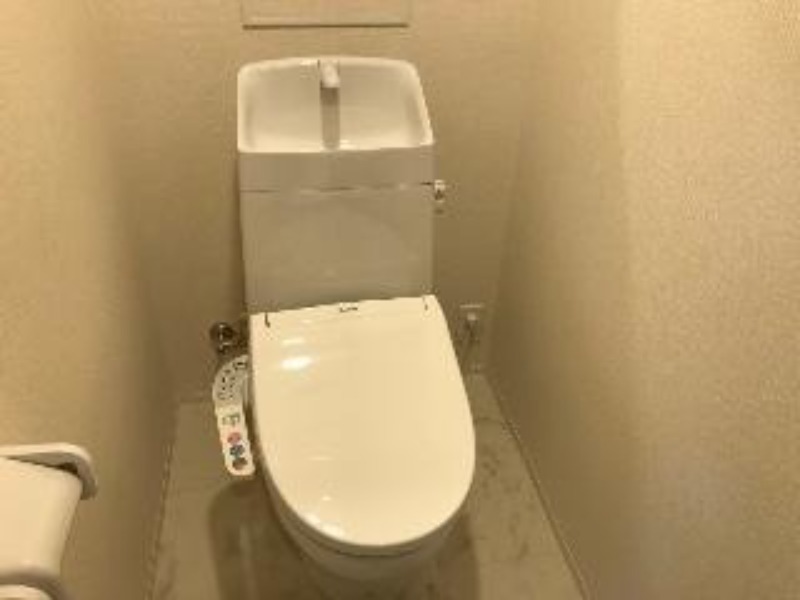 トイレ　図面と現状に相違がある場合には現状を優先