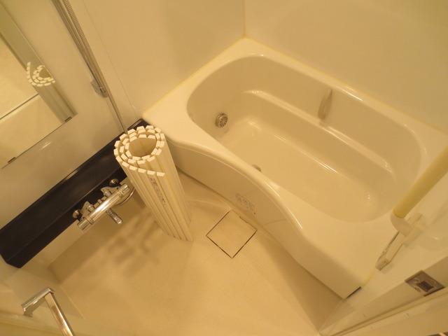 バス・シャワールーム　別部屋参考写真