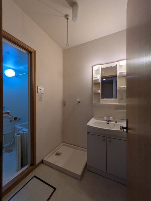 洗面設備　洗面室です♪※清掃前です。