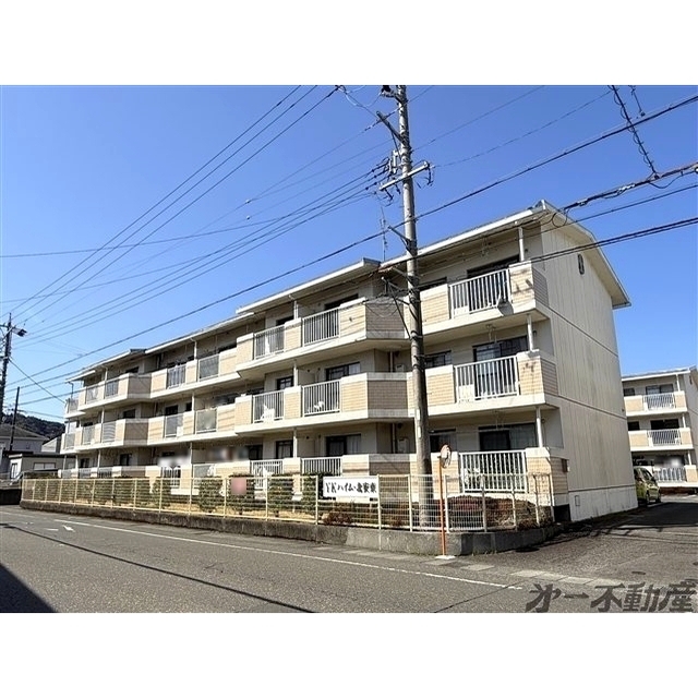 エントランス　建物外観