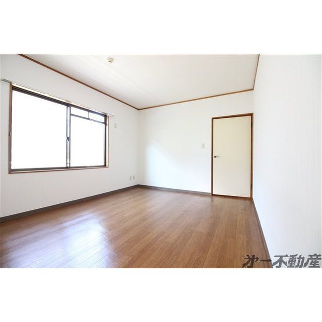 建物外観　洋室