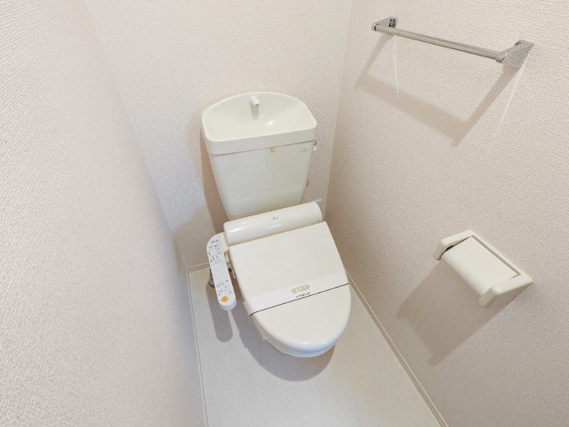 トイレ　図面と現状に相違がある場合には現状を優先