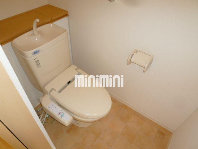 トイレ　温水洗浄便座付き