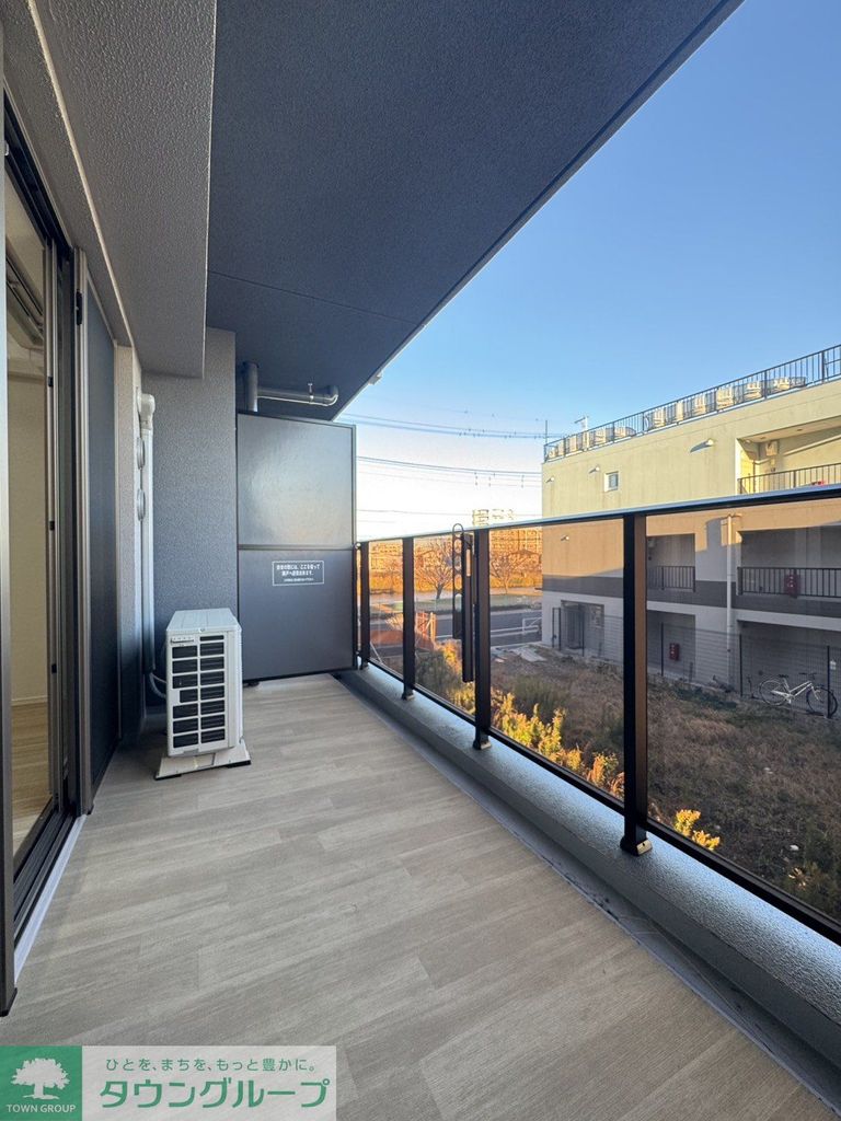 バルコニー　エントランス