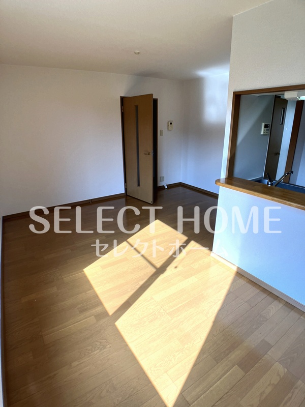 居室・リビング　ゆったりとしたリビングです 同型タイプ