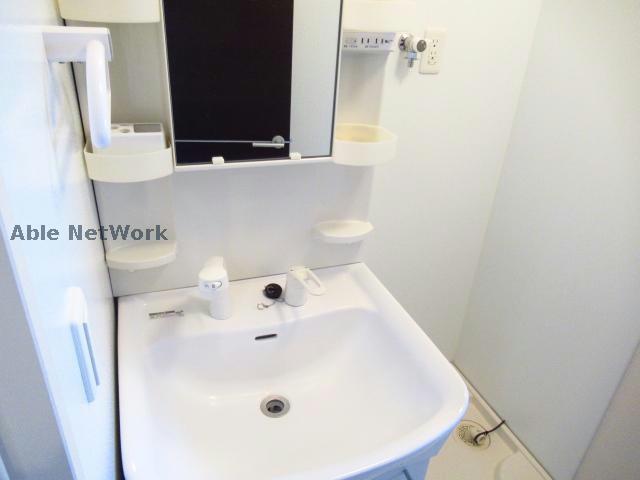 洗面設備　※同物件、別部屋の写真です