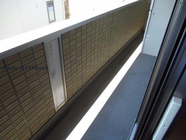 バルコニー　※同物件、別部屋の写真です