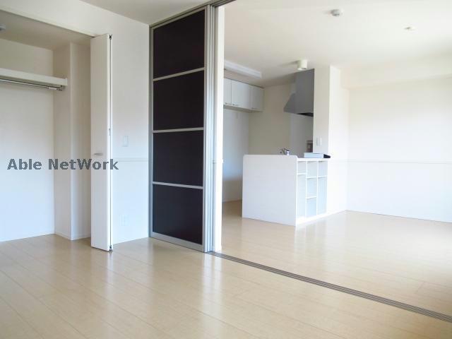 居室・リビング　※同物件、別部屋の写真です