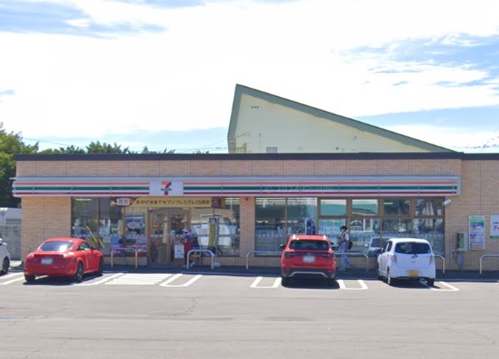 コンビニ　セブンイレブン恵庭黄金北店（コンビニ）まで142m