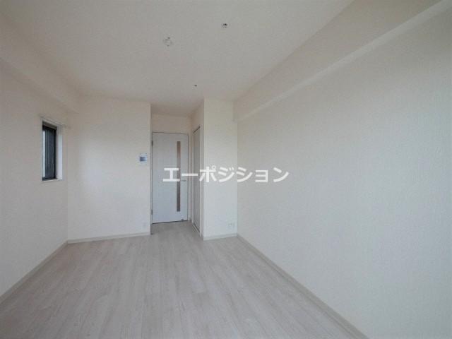 居室・リビング　フォーリアライズ難波南レーヴ