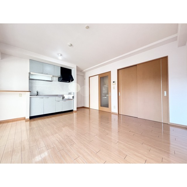 居室・リビング　リビング（同仕様タイプ・現況優先）